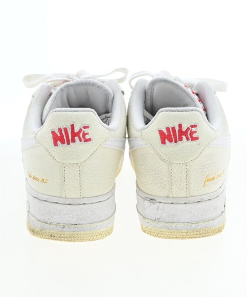 NIKE รองเท้าผ้าใบ