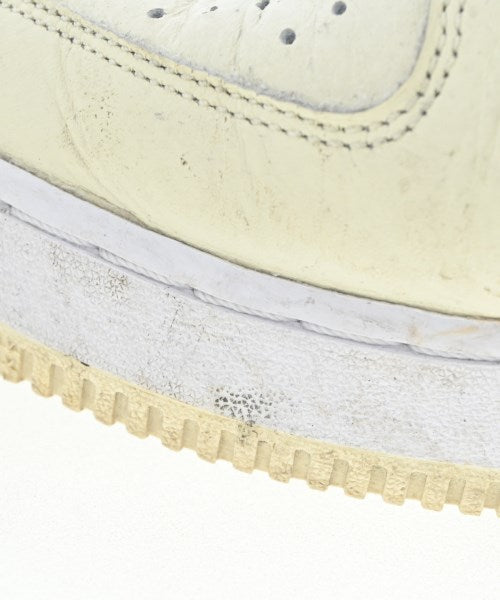 NIKE รองเท้าผ้าใบ