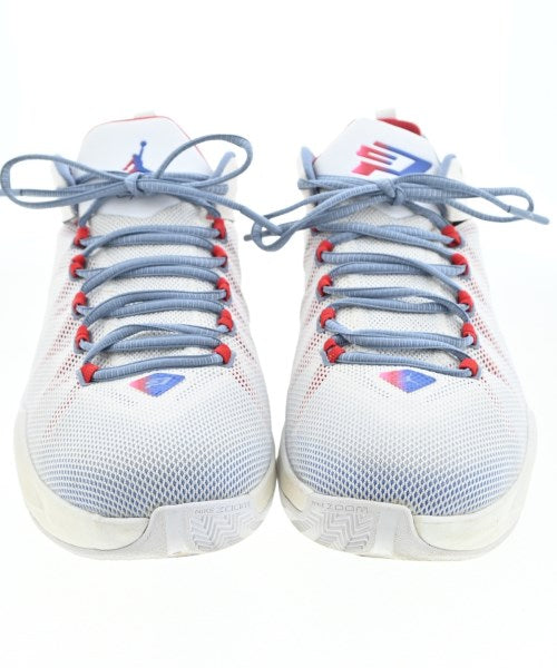 NIKE รองเท้าผ้าใบ