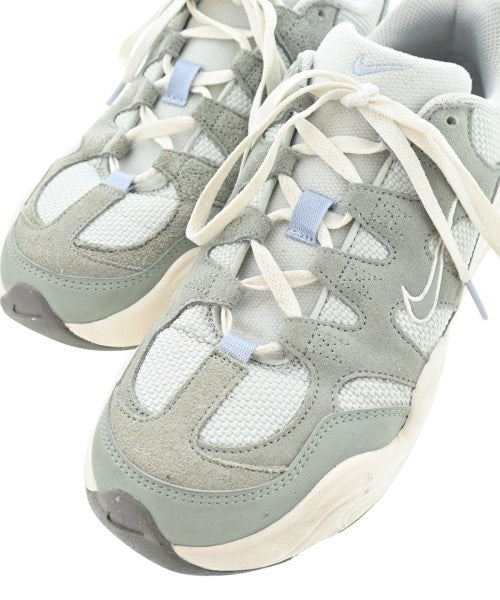 NIKE รองเท้าผ้าใบ