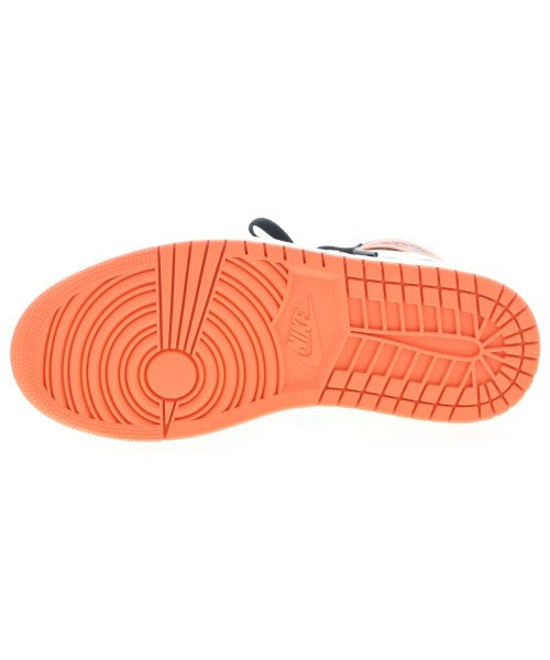 NIKE รองเท้าผ้าใบ