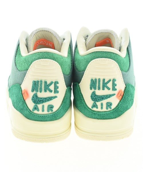 NIKE รองเท้าผ้าใบ