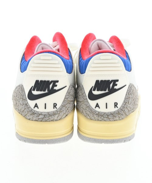 NIKE รองเท้าผ้าใบ