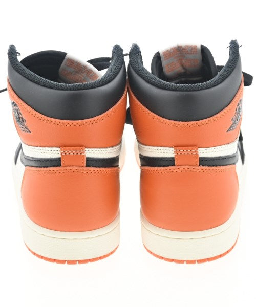 NIKE รองเท้าผ้าใบ