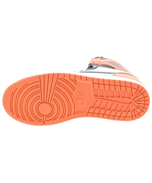 NIKE รองเท้าผ้าใบ