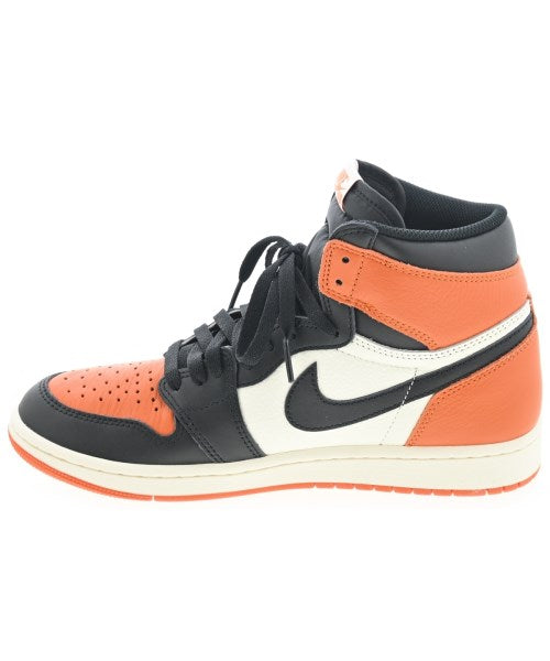 NIKE รองเท้าผ้าใบ