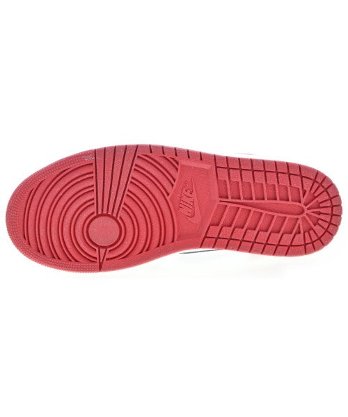 NIKE รองเท้าผ้าใบ