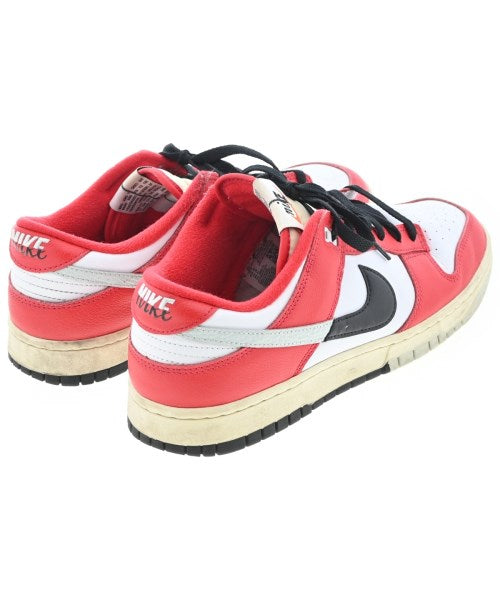 NIKE รองเท้าผ้าใบ