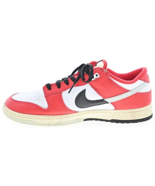 NIKE รองเท้าผ้าใบ