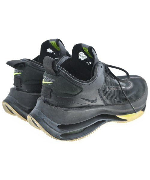NIKE รองเท้าผ้าใบ