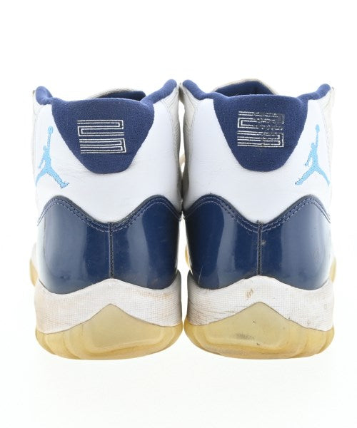 NIKE รองเท้าผ้าใบ