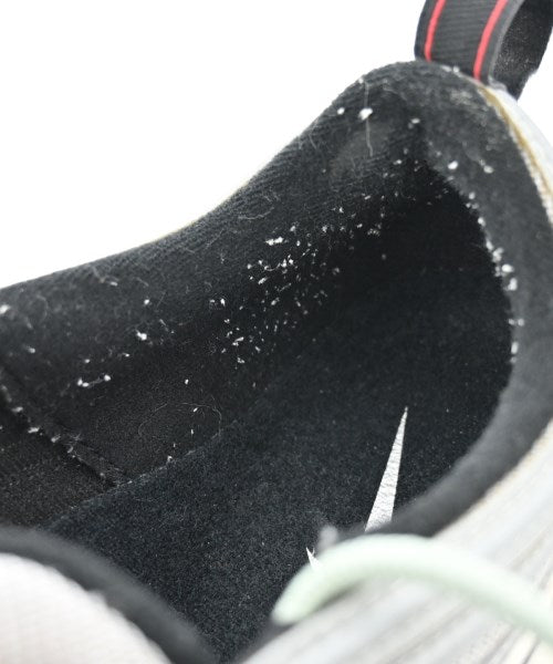 NIKE รองเท้าผ้าใบ