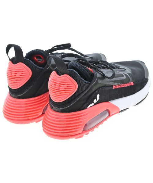 NIKE รองเท้าผ้าใบ