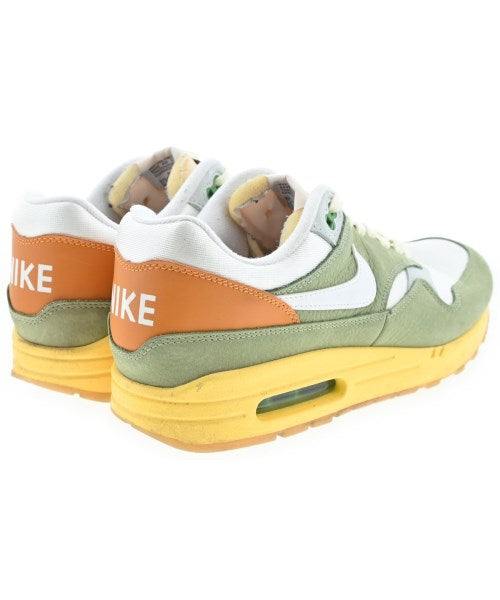 NIKE รองเท้าผ้าใบ