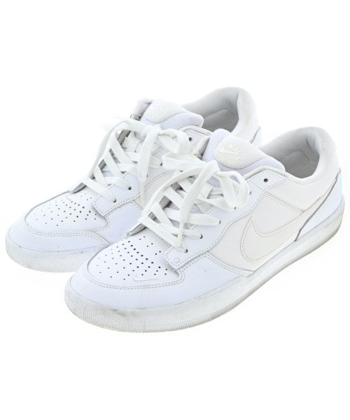 NIKE รองเท้าผ้าใบ