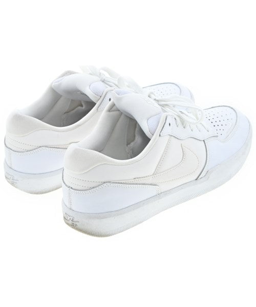 NIKE รองเท้าผ้าใบ