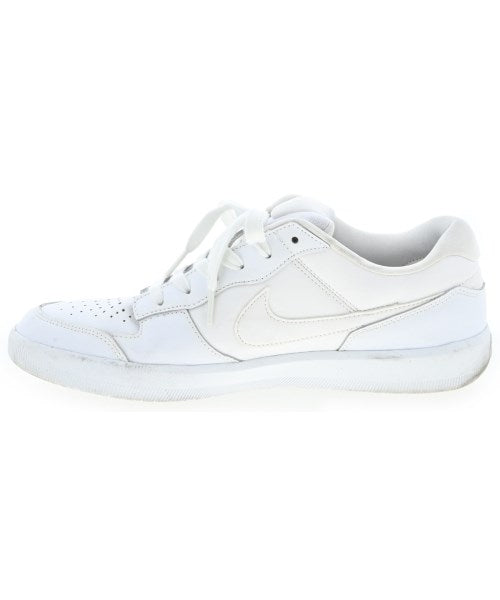 NIKE รองเท้าผ้าใบ