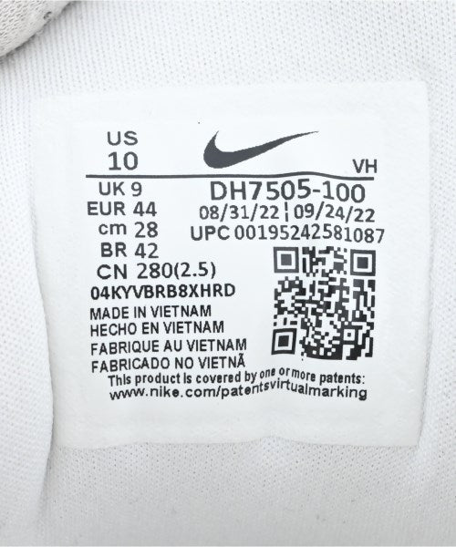 NIKE รองเท้าผ้าใบ