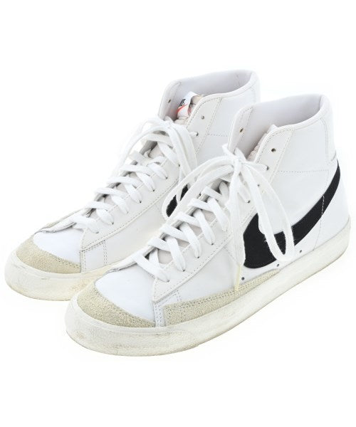 NIKE รองเท้าผ้าใบ