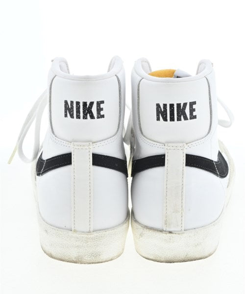 NIKE รองเท้าผ้าใบ
