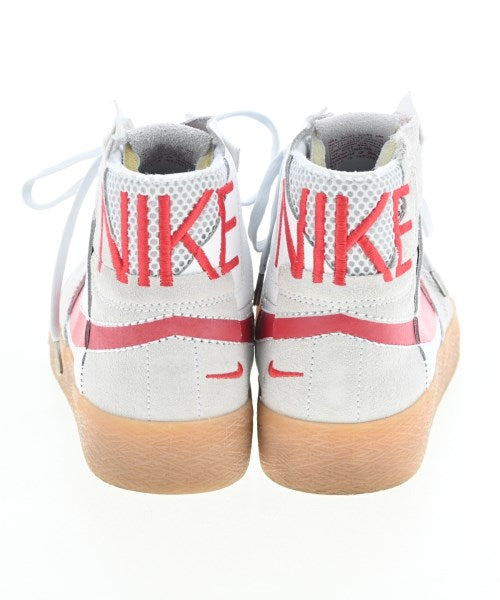NIKE รองเท้าผ้าใบ