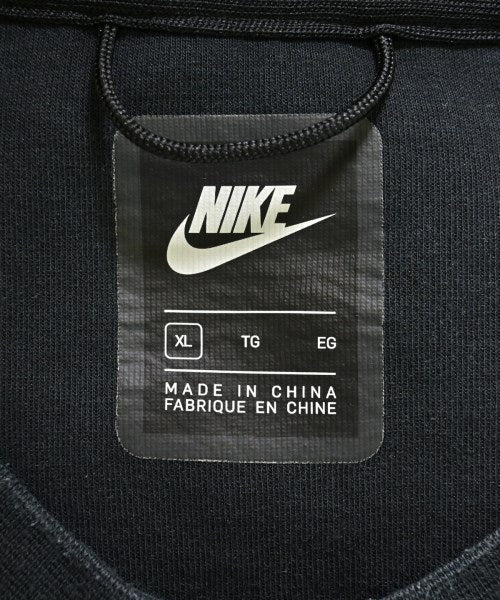 NIKE เสื้อสเวตเตอร์