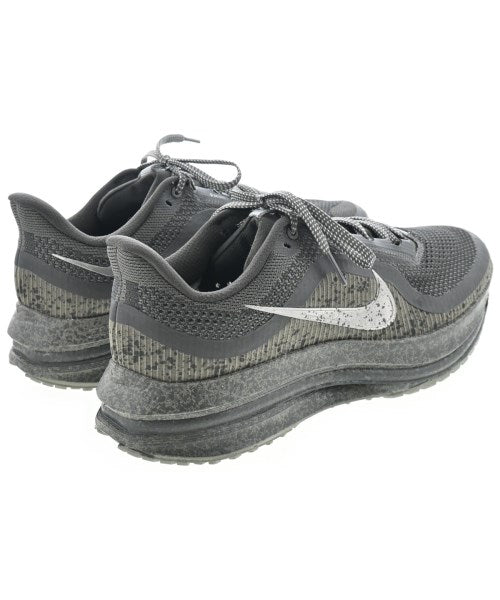NIKE รองเท้าผ้าใบ