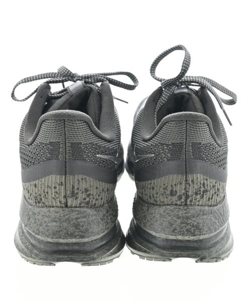 NIKE รองเท้าผ้าใบ