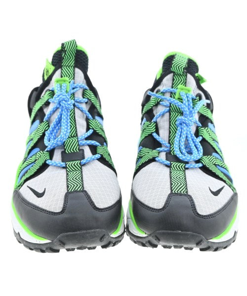 NIKE รองเท้าผ้าใบ
