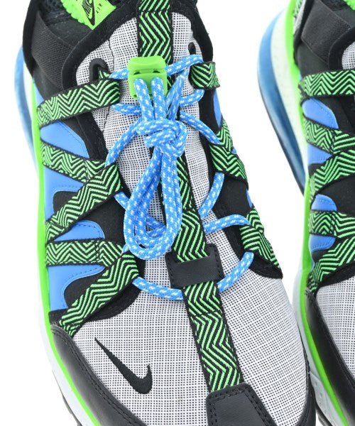 NIKE รองเท้าผ้าใบ