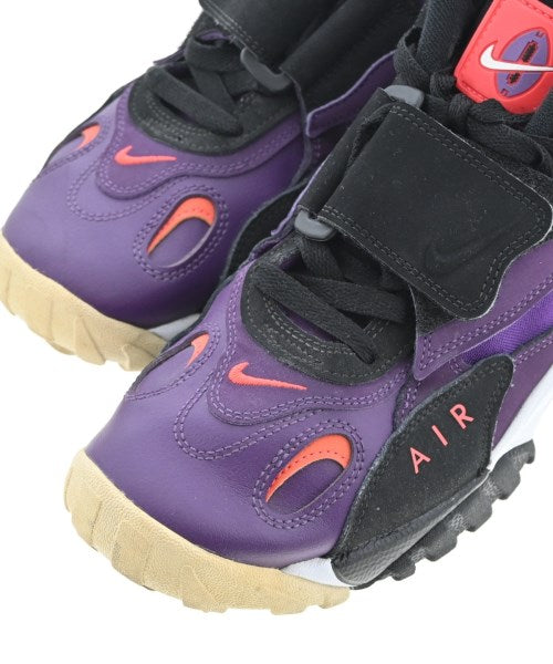 NIKE รองเท้าผ้าใบ