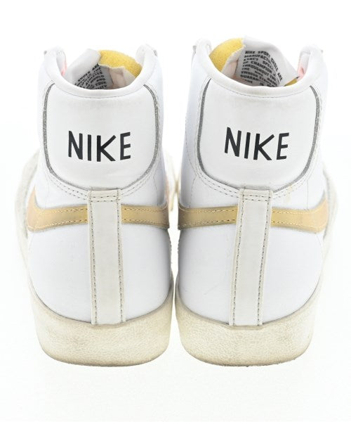 NIKE รองเท้าผ้าใบ
