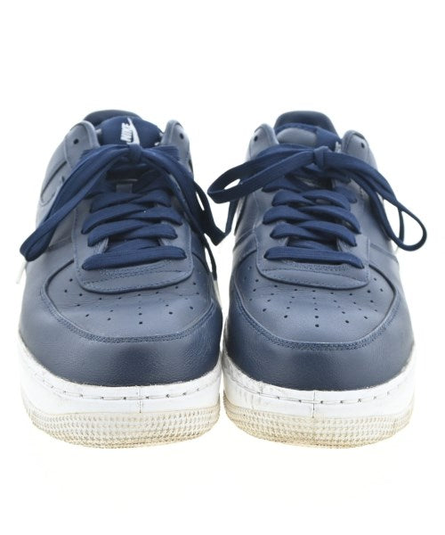 NIKE รองเท้าผ้าใบ