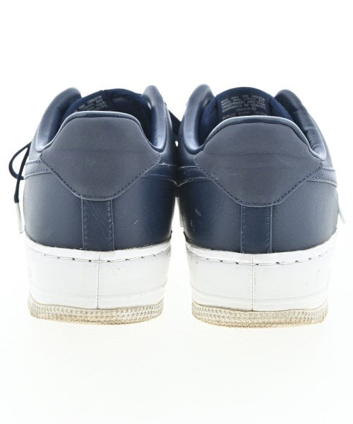 NIKE รองเท้าผ้าใบ