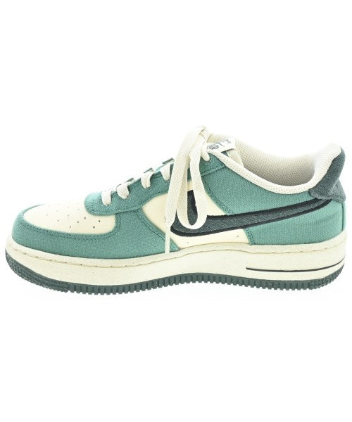 NIKE รองเท้าผ้าใบ