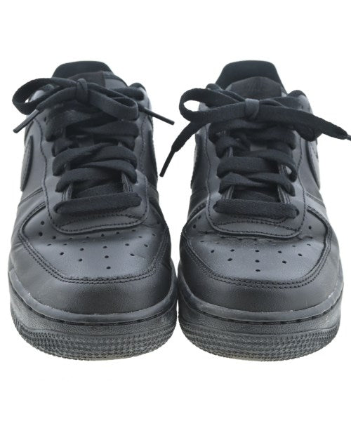 NIKE รองเท้าผ้าใบ
