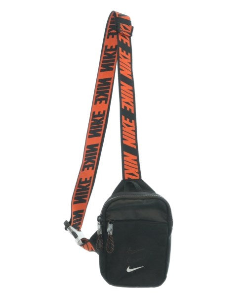 NIKE กระเป๋าสะพาย
