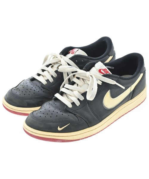 NIKE รองเท้าผ้าใบ