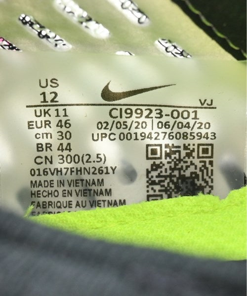 NIKE รองเท้าผ้าใบ