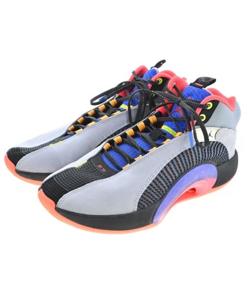 NIKE รองเท้าผ้าใบ