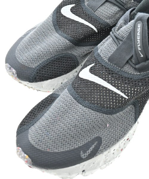 NIKE รองเท้าผ้าใบ