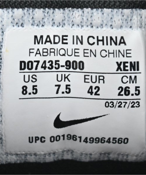 NIKE รองเท้าผ้าใบ