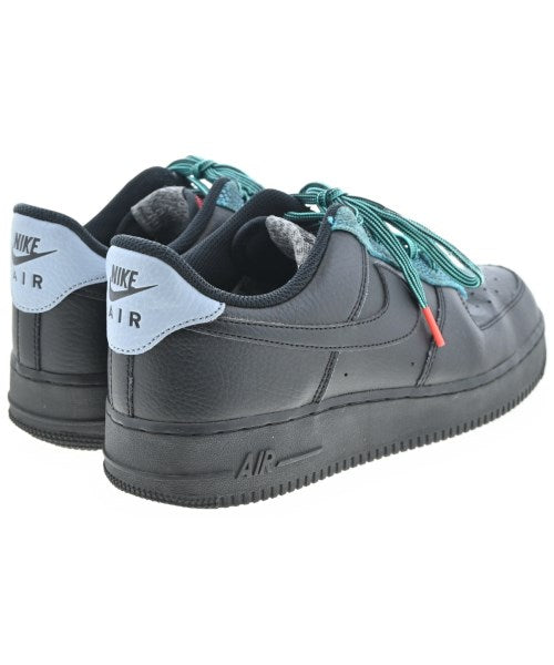 NIKE รองเท้าผ้าใบ