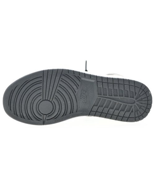 NIKE รองเท้าผ้าใบ