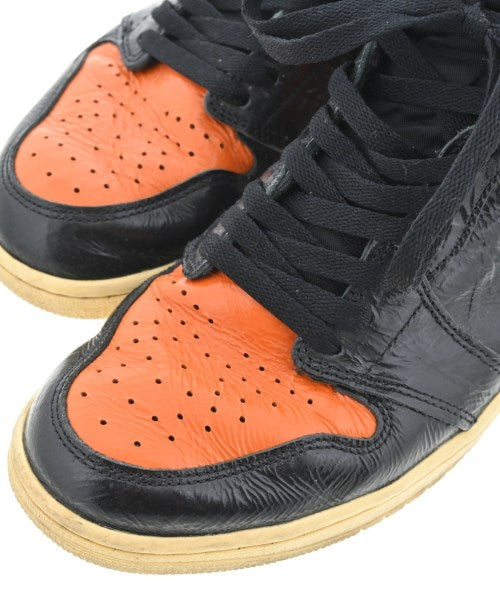 NIKE รองเท้าผ้าใบ