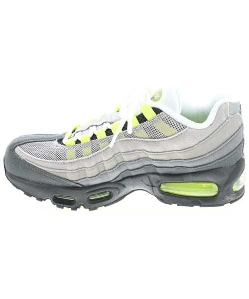 NIKE รองเท้าผ้าใบ
