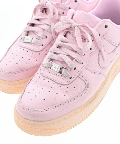 NIKE รองเท้าผ้าใบ