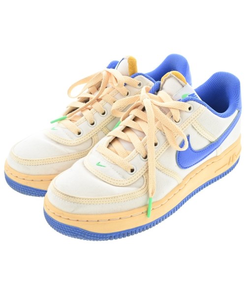 NIKE รองเท้าผ้าใบ