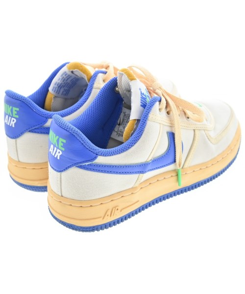NIKE รองเท้าผ้าใบ
