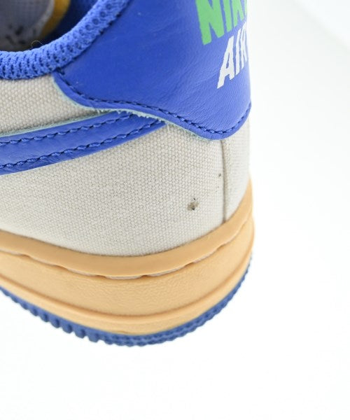 NIKE รองเท้าผ้าใบ